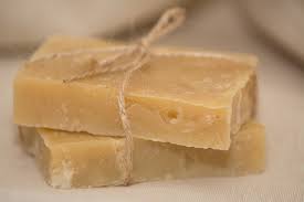 Sweet Honey and Oat Soap Bar